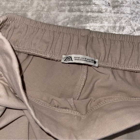 Zara - Wide Leg Jogger Pants - Picture 2 of 5